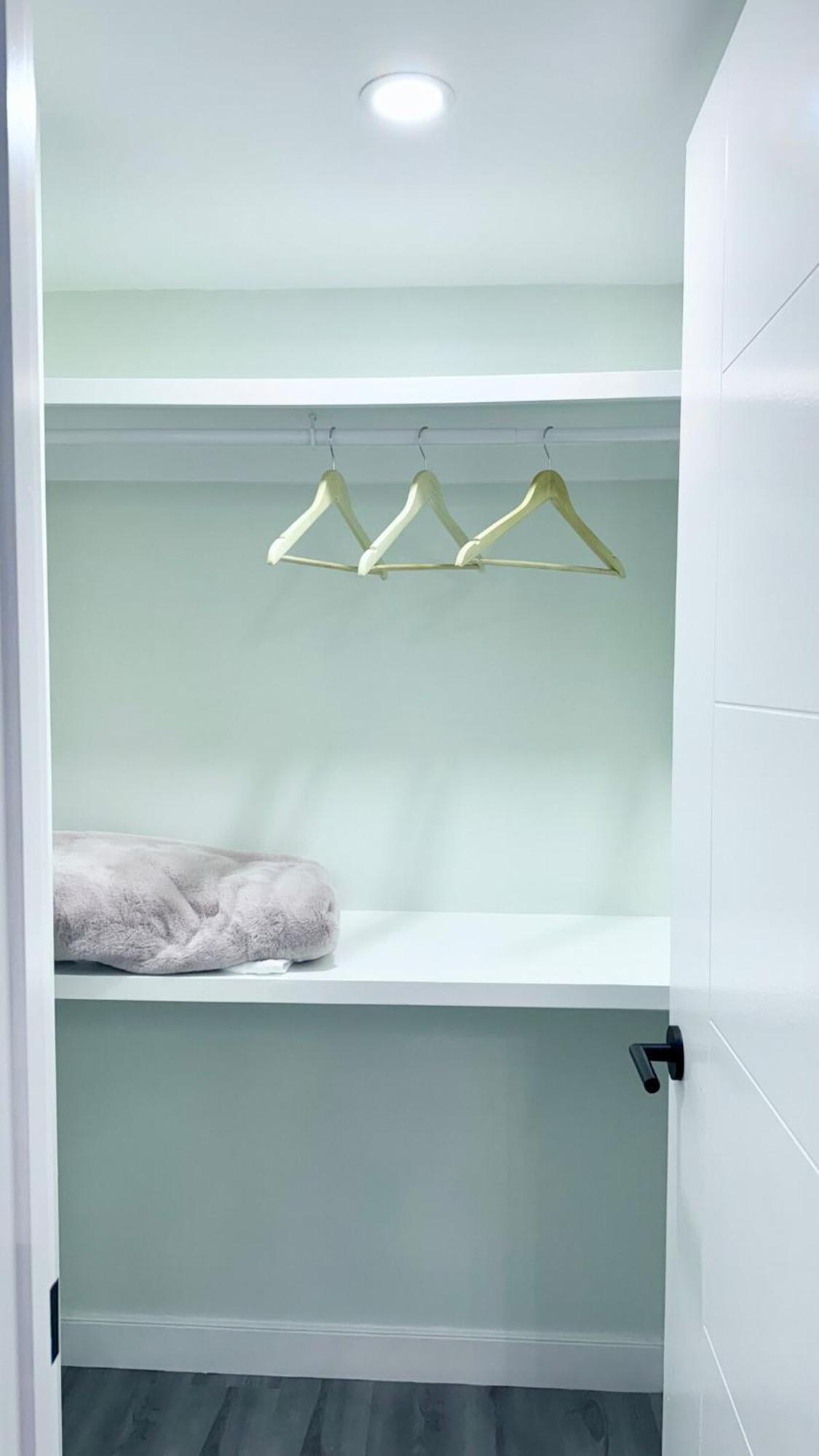 3 Story Luxury Cozy Sleek